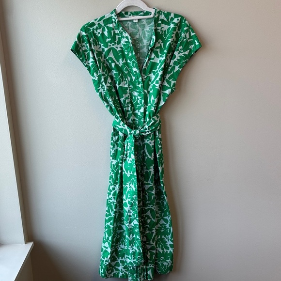 Free Assembly large Green Floral Dress belted waist - Picture 1 of 7